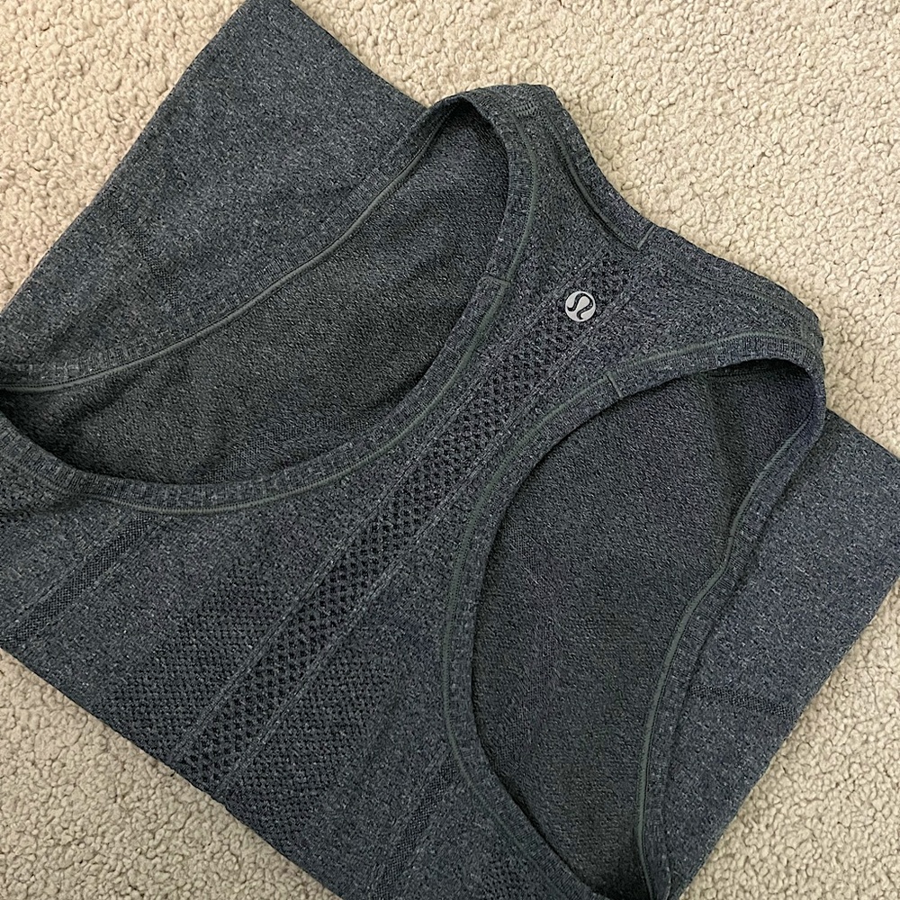 Lululemon Exercise Tank Top